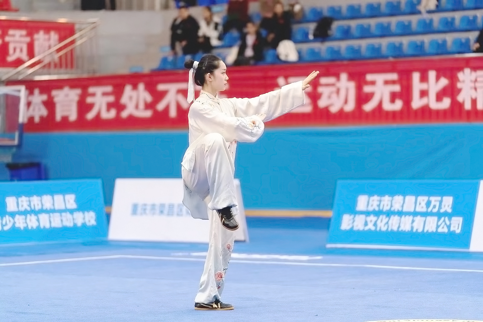 db2585375e3554cea7371c192823186.jpg